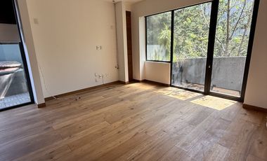 Venta/Renta  Pent Garden 4 rec en el clu de golf bosques de Santa Fe