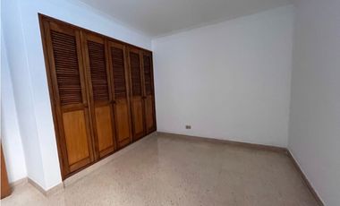 SE VENDE O SE ARRIENDA APARTAMENTO EN LAURELES