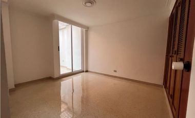 SE VENDE O SE ARRIENDA APARTAMENTO EN LAURELES
