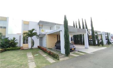 [MC] CASA EN CONDOMINIO EN VENTA  EN EL CASTILLO JAMUNDI
