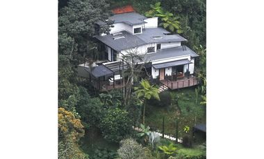 CASA CAMPESTRE SABANETA LA DOCTORA