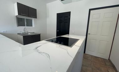 Casa en Renta a Pasos de la Playa, Rosarito Beach.