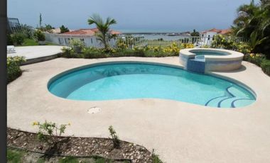 SE ALQUILA CASA DE PLAYA CON PISCINA EN SAN CARLOS
