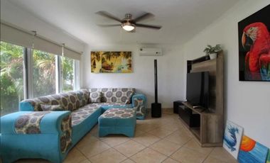 SE ALQUILA CASA DE PLAYA CON PISCINA EN SAN CARLOS