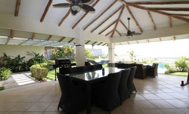 SE ALQUILA CASA DE PLAYA CON PISCINA EN SAN CARLOS