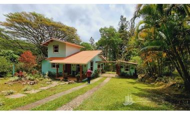 ALQUILER CASA AMOBLADA  EN  ALTOS DEL MARIA cv