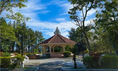 ALQUILER CASA AMOBLADA  EN  ALTOS DEL MARIA cv