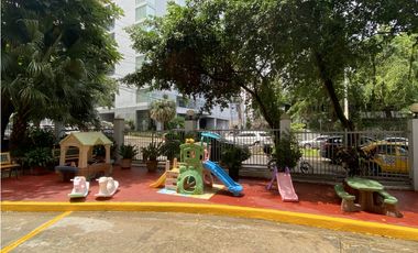 Se vende clásico apartamento en PH Las Perlas