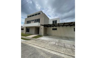 Costa Sur / VENTA CASA PROYECTO/487m2