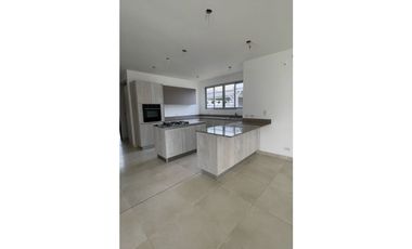 Costa Sur / VENTA CASA PROYECTO/487m2