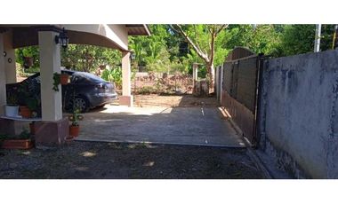 VENDO CASA EN ALGARROBO