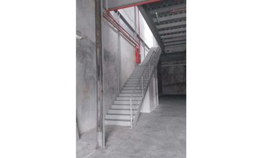 ALQUILER BODEGA JUAN DIAZ 500 M2 MEGA STORE