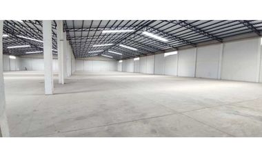 DURAN ZONA INDUSTRIAL BODEGA 3150 m2  SECTOR FERIA GANADERA