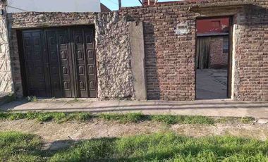 Casa para 2 Familias en venta en Lanus Este