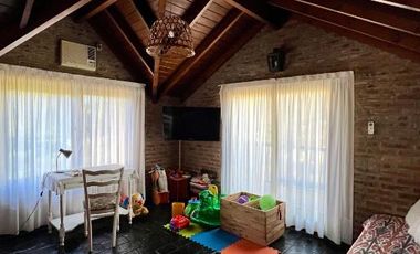 Casa en venta en Las Praderas de Lujan
