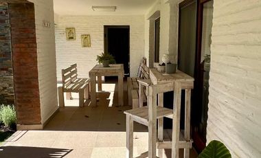 Casa en venta en Las Praderas de Lujan
