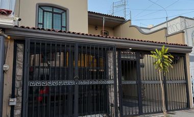 Jardines de La Paz, Emiliano Zapata
