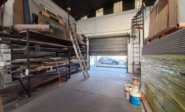 Galpón en Venta en Bosque Alegre