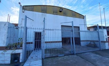 Galpón en Venta en Bosque Alegre