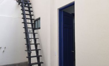 Casa recién renovada lista para reestrenarse.