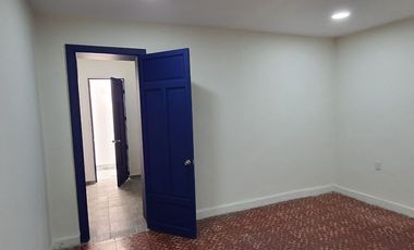 Casa recién renovada lista para reestrenarse.