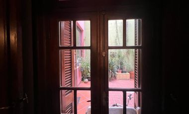 Casa de 5 ambientes en Venta en Villa crespo