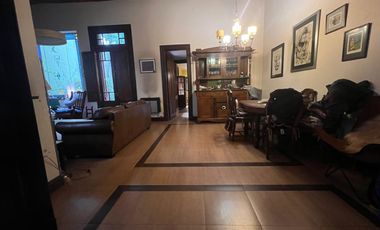 Casa de 5 ambientes en Venta en Villa crespo