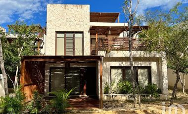 Villa amueblada en Venta en Selva Norte, Tulum