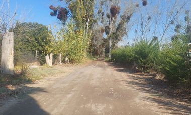 Oportunidad de parcela en Bollenar con linda casa estilo Georgian en excelente estado