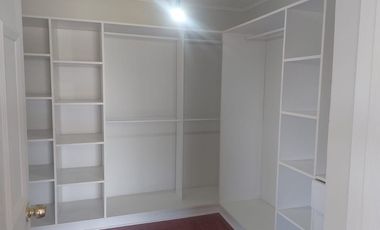 Oportunidad de parcela en Bollenar con linda casa estilo Georgian en excelente estado