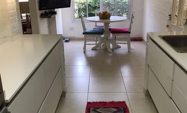 Casa en venta y alquiler - Barrio Echeverria del Lago, Canning