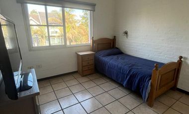Casa en venta y alquiler - Barrio Echeverria del Lago, Canning