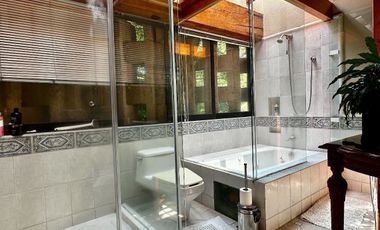 SANTA FE EN PRIVADA CASA AMUEBLADA CON JARDÍN EN VENTA