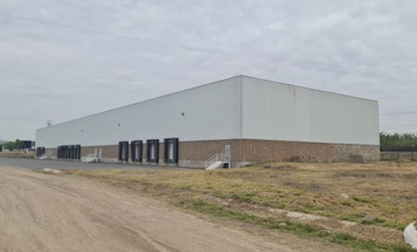 SE RENTA BODEGA  INDUSTRIAL EN SILAO