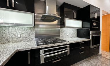 Residencia en Venta en Santa Anita Club de Golf, Tlajomulco de Zuñiga, Jalisco.