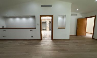 Residencia en Venta en Santa Anita Club de Golf, Tlajomulco de Zuñiga, Jalisco.
