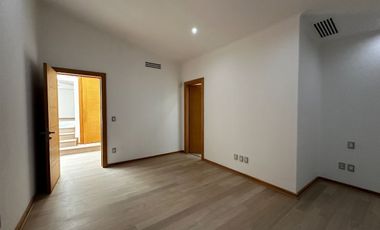 Residencia en Venta en Santa Anita Club de Golf, Tlajomulco de Zuñiga, Jalisco.