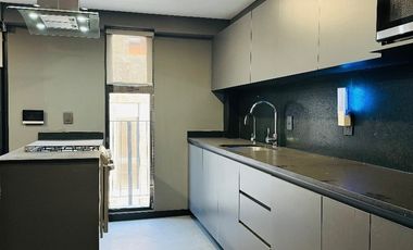LOFT DOBLE ALTURA AMUEBLADO EN RENTA EN COL. AMERICANA GUADALAJARA