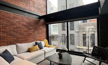 LOFT DOBLE ALTURA AMUEBLADO EN RENTA EN COL. AMERICANA GUADALAJARA