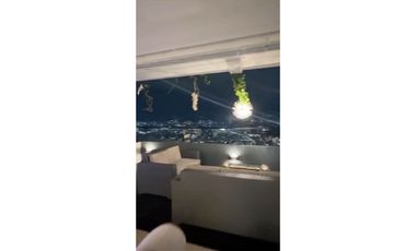 VENDEMOS MODERNO PENTHOUSE EN EL POBLADO AV LAS PALMAS