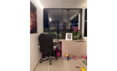 VENDEMOS MODERNO PENTHOUSE EN EL POBLADO AV LAS PALMAS