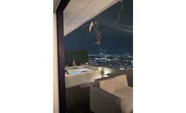 VENDEMOS MODERNO PENTHOUSE EN EL POBLADO AV LAS PALMAS