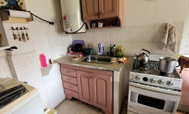 Casa con Departamento en venta en Quilmes Oeste