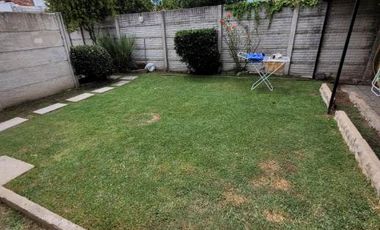 Casa con Departamento en venta en Quilmes Oeste