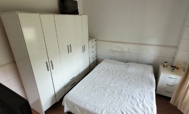 Casa con Departamento en venta en Quilmes Oeste