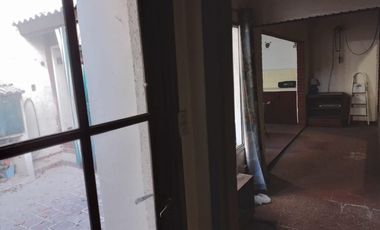 Casa PH en venta en Moron Sur