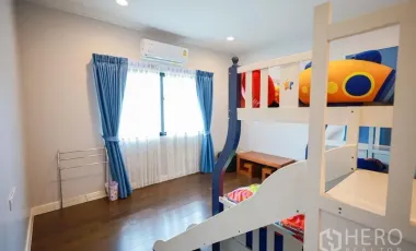 For rent or sale 4 Bedroom Detached House in Setthasiri Wongwaen-Lamlukka in Bueng Kham Phroi, Lam Luk Ka, Pathum Thani