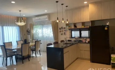 For rent or sale 4 Bedroom Detached House in Setthasiri Wongwaen-Lamlukka in Bueng Kham Phroi, Lam Luk Ka, Pathum Thani