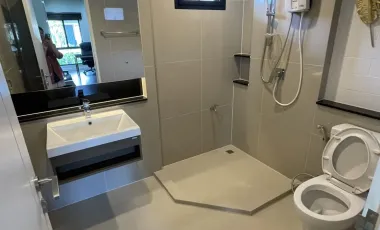 For rent or sale 4 Bedroom Detached House in Setthasiri Wongwaen-Lamlukka in Bueng Kham Phroi, Lam Luk Ka, Pathum Thani