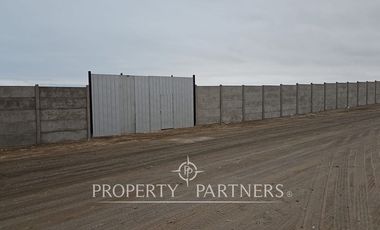 Terreno Industrial Bajos la Portada